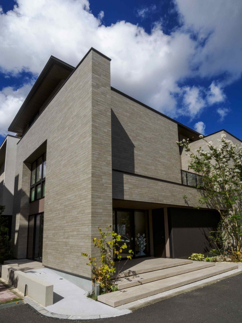 {info.field_group_lang.thumb4.post_other_value_format.alt[$k]}