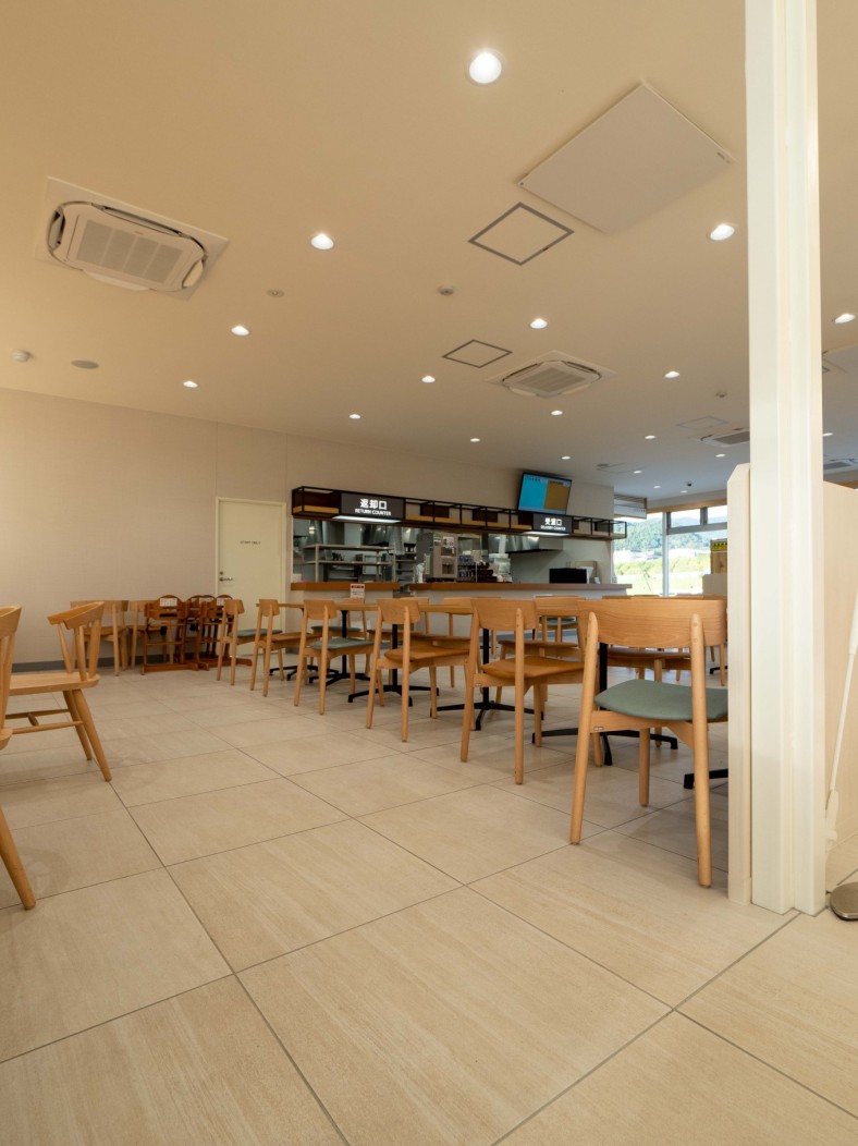 {info.field_group_lang.thumb4.post_other_value_format.alt[$k]}