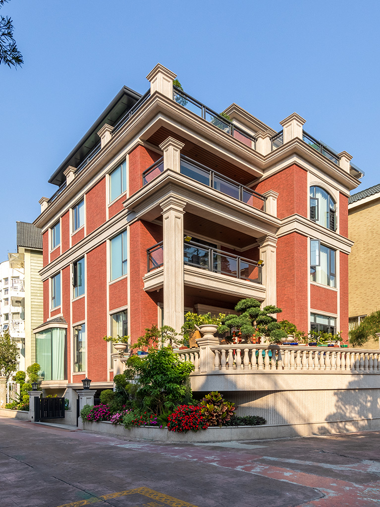 {info.field_group_lang.thumb4.post_other_value_format.alt[$k]}