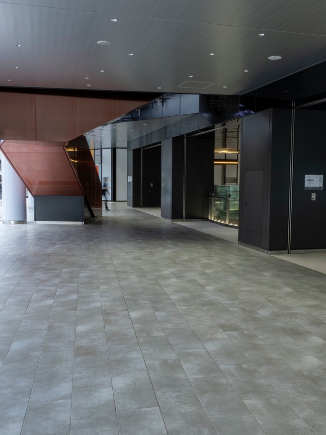 {info.field_group_lang.thumb4.post_other_value_format.alt[$k]}