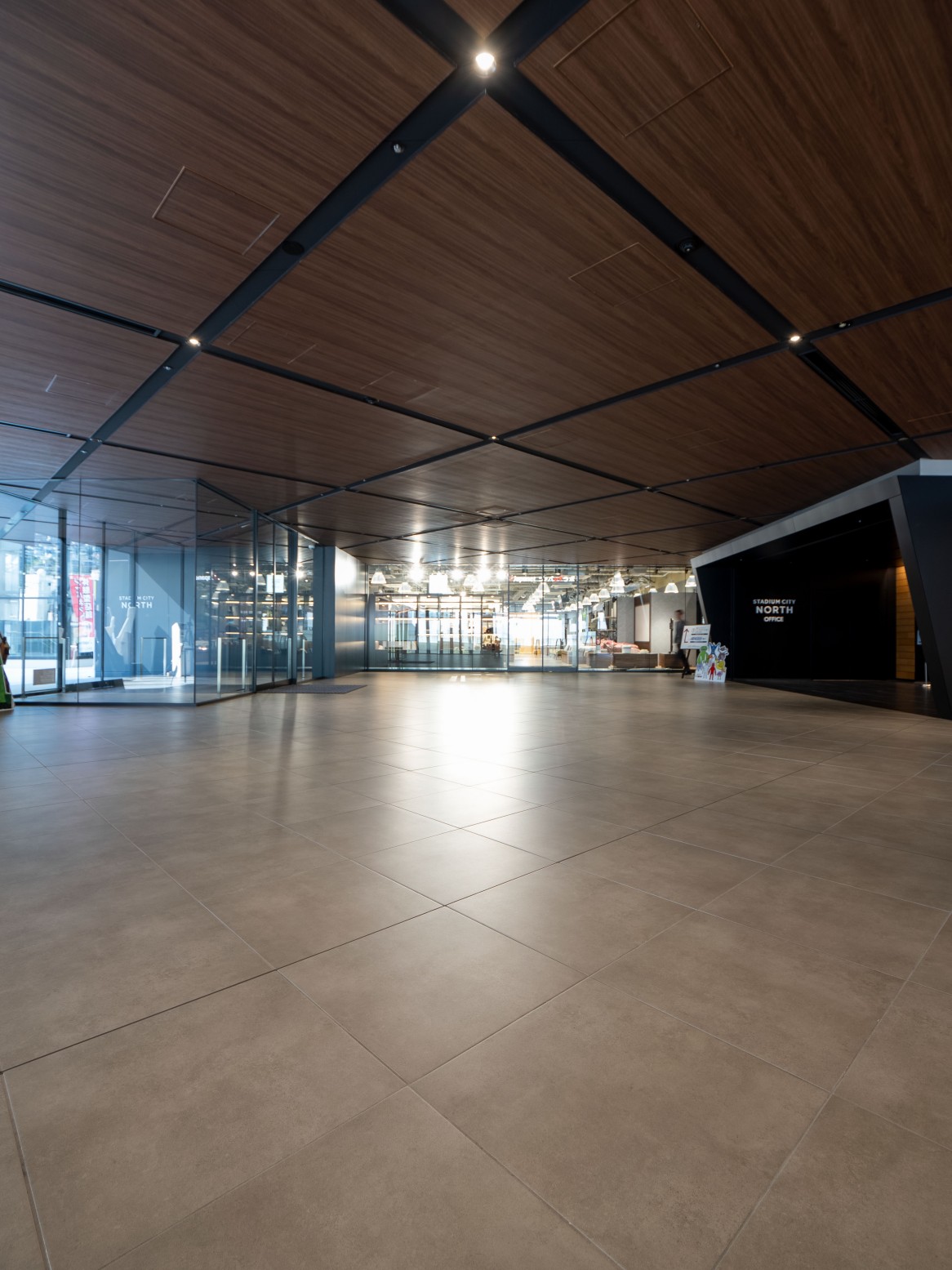 {info.field_group_lang.thumb4.post_other_value_format.alt[$k]}