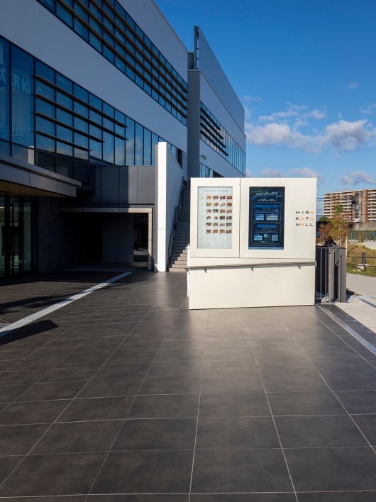 {info.field_group_lang.thumb4.post_other_value_format.alt[$k]}