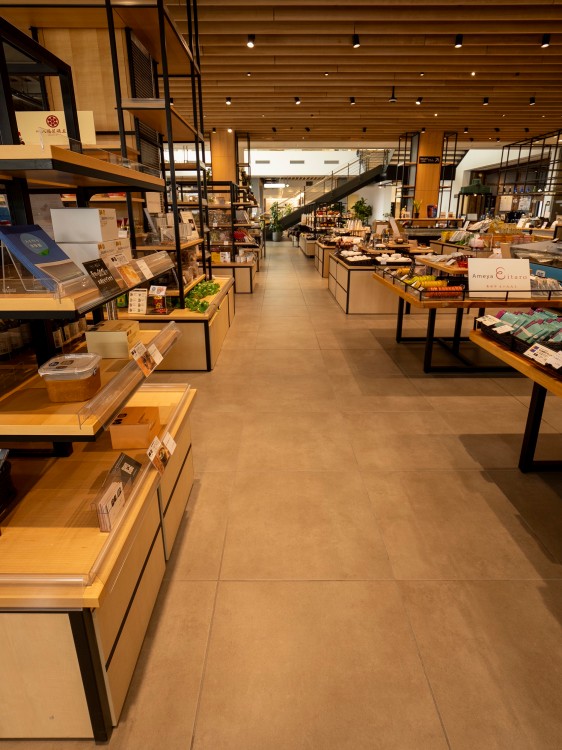 {info.field_group_lang.thumb4.post_other_value_format.alt[$k]}