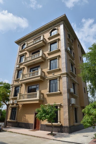 {info.field_group_lang.thumb4.post_other_value_format.alt[$k]}