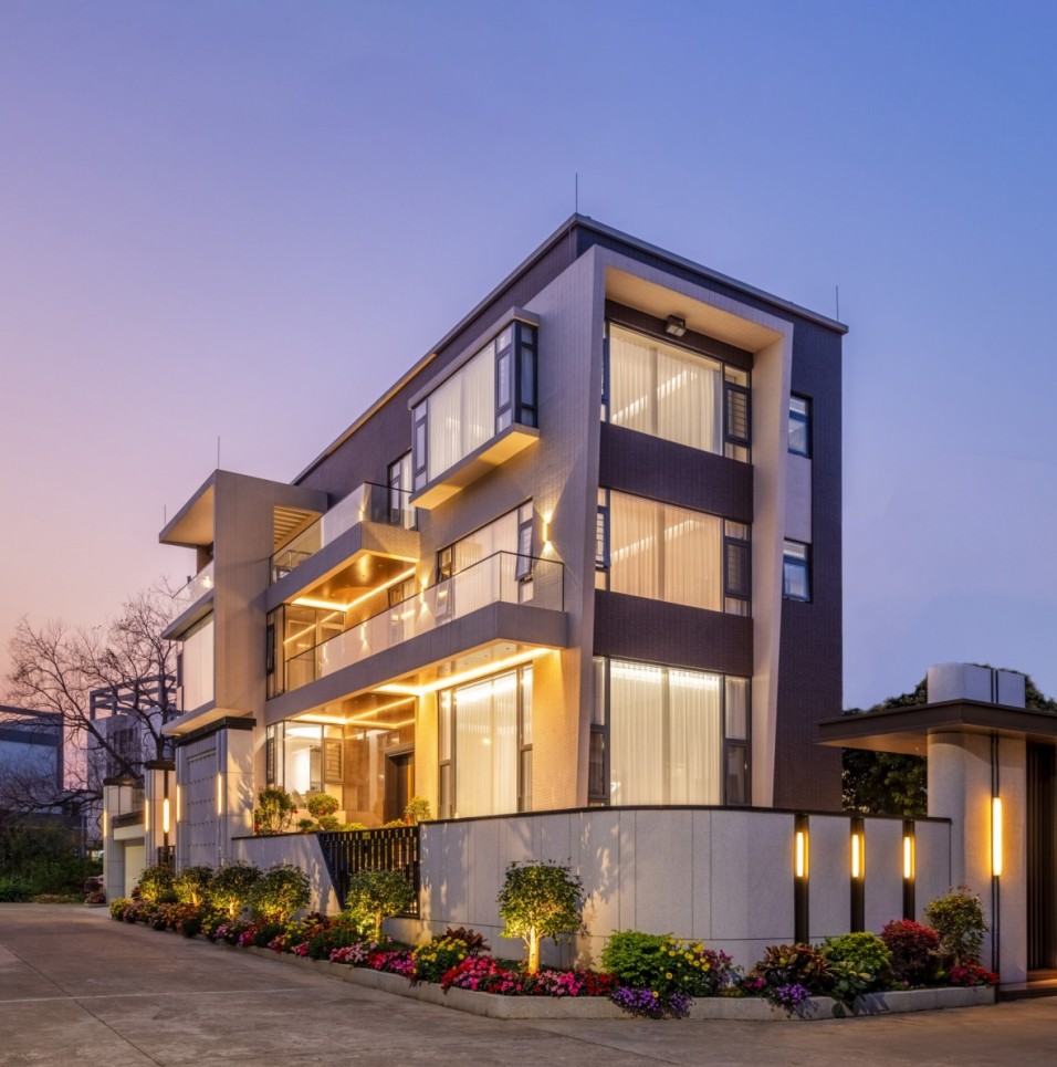 {info.field_group_lang.thumb4.post_other_value_format.alt[$k]}