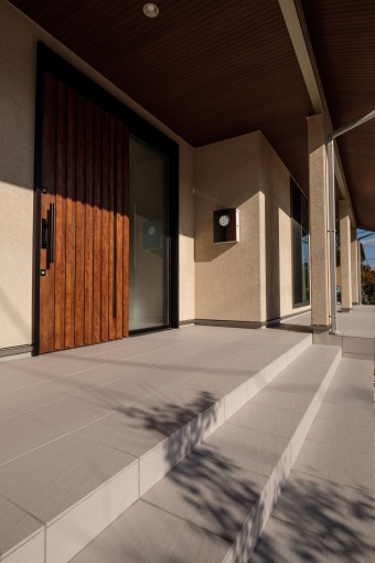 {info.field_group_lang.thumb4.post_other_value_format.alt[$k]}