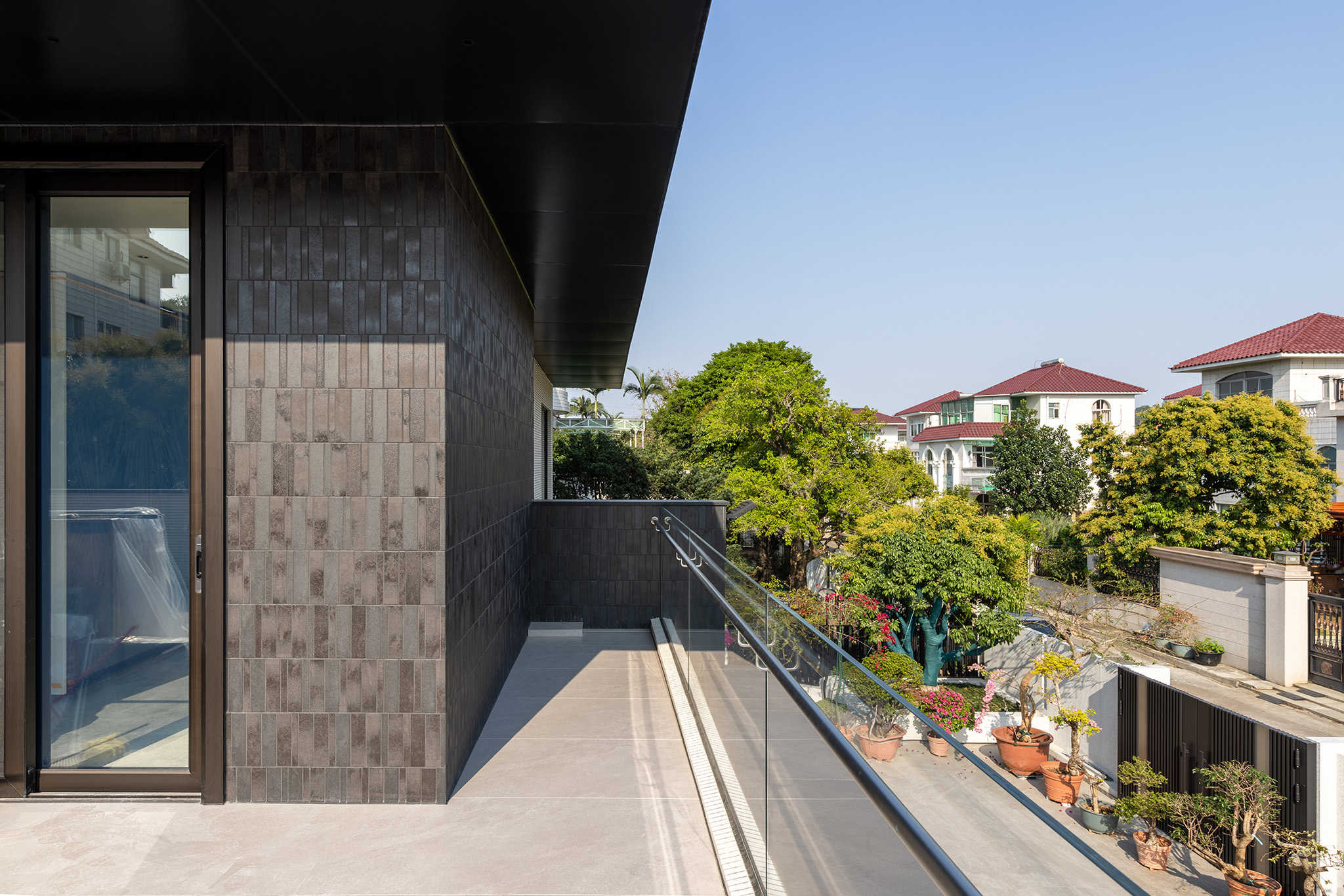 {info.field_group_lang.thumb4.post_other_value_format.alt[$k]}