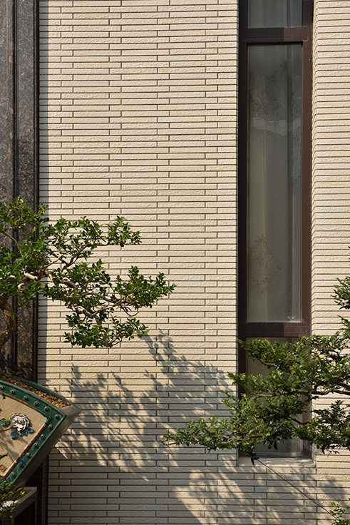 {info.field_group_lang.thumb4.post_other_value_format.alt[$k]}